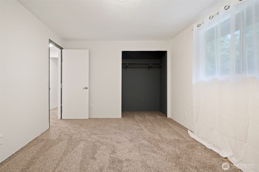 Property photo for 9125 Central Valley Road NE, Bremerton photo 19