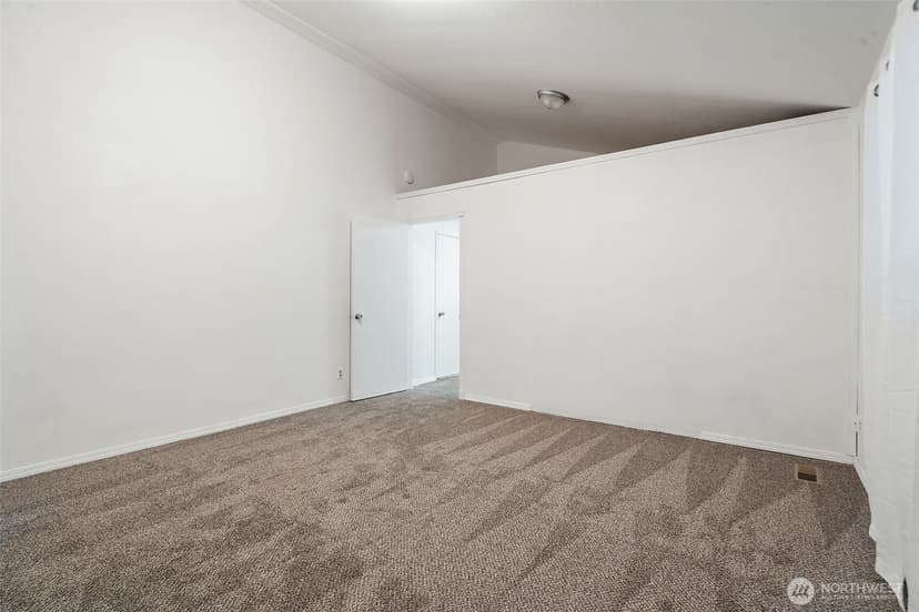 Property photo for 9125 Central Valley Road NE, Bremerton photo 29