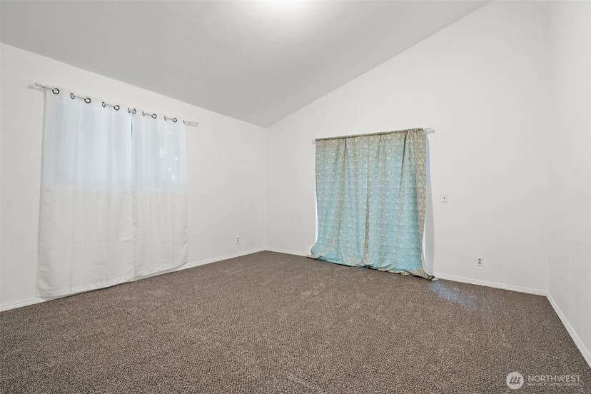 Property photo for 9125 Central Valley Road NE, Bremerton photo 28