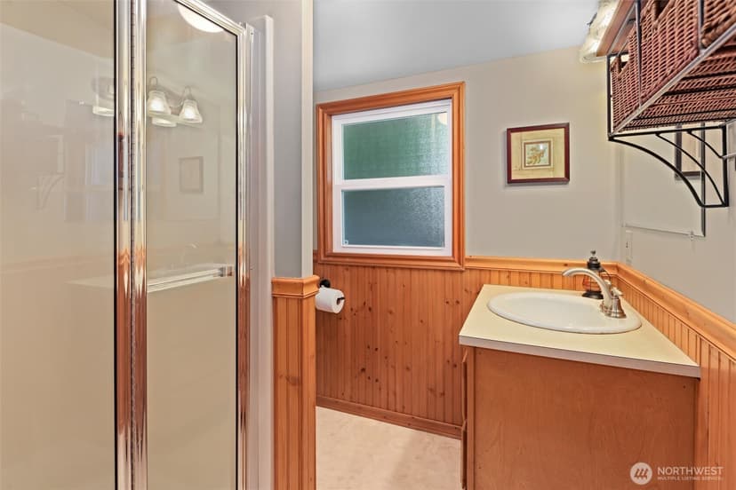 Property photo for 1012 S Lake Roesiger Road, Snohomish photo 20