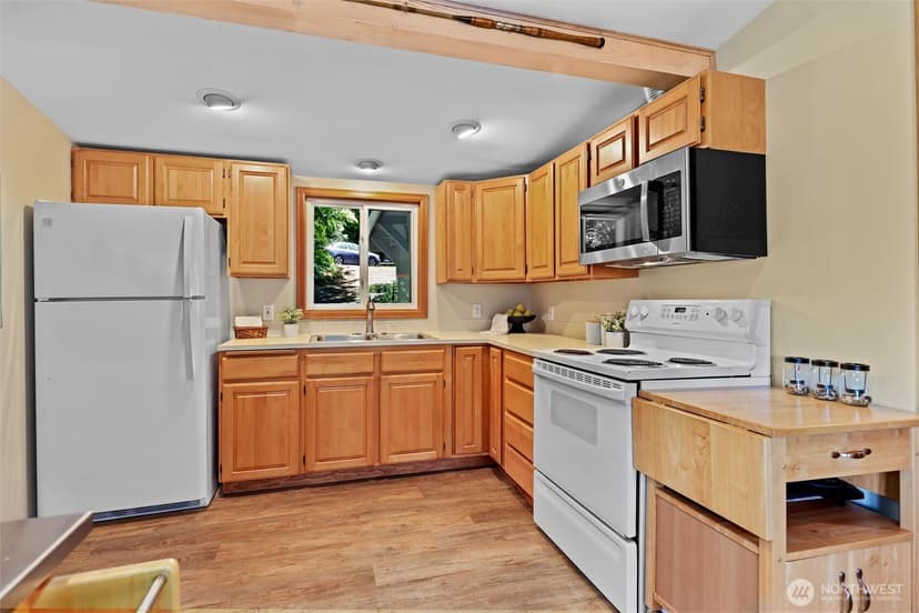Property photo for 1012 S Lake Roesiger Road, Snohomish photo 13