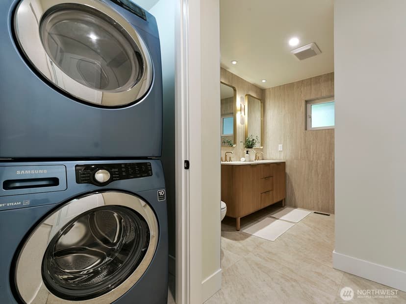 Property photo for 8529 29th Avenue NW, Seattle photo 18
