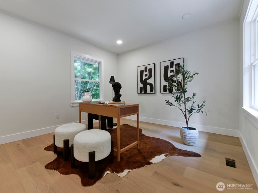 Property photo for 8529 29th Avenue NW, Seattle photo 11
