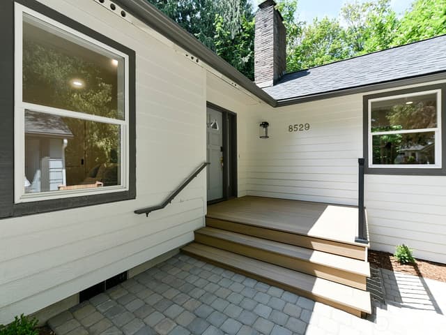 Property photo for 8529 29th Avenue NW, Seattle photo 3