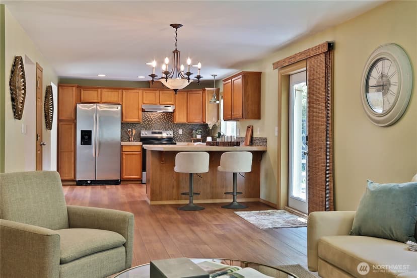 Property photo for 2591 Hillis Drive, Langley photo 4