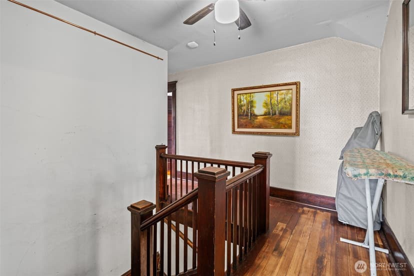 Property photo for 4049 S 128th Street, Tukwila photo 16