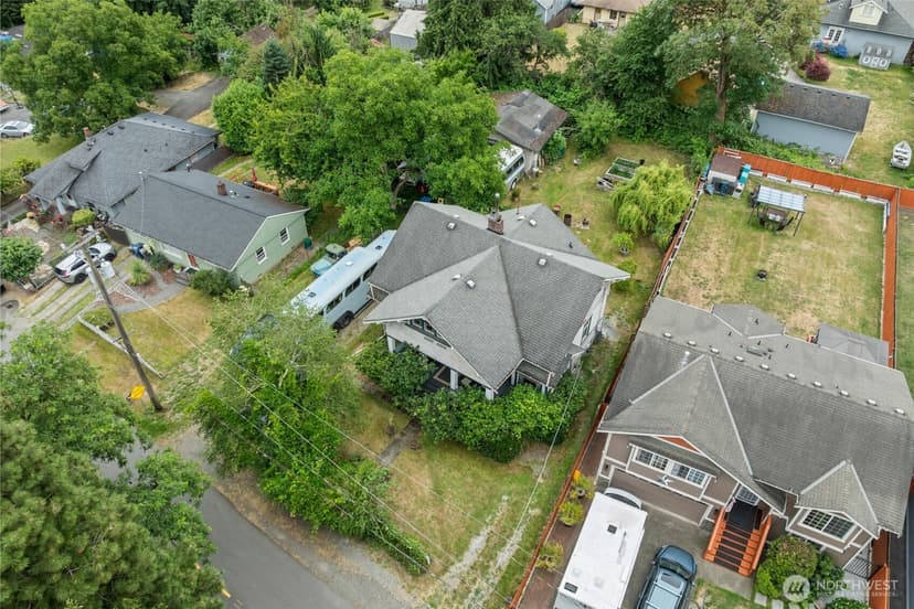 Property photo for 4049 S 128th Street, Tukwila photo 29