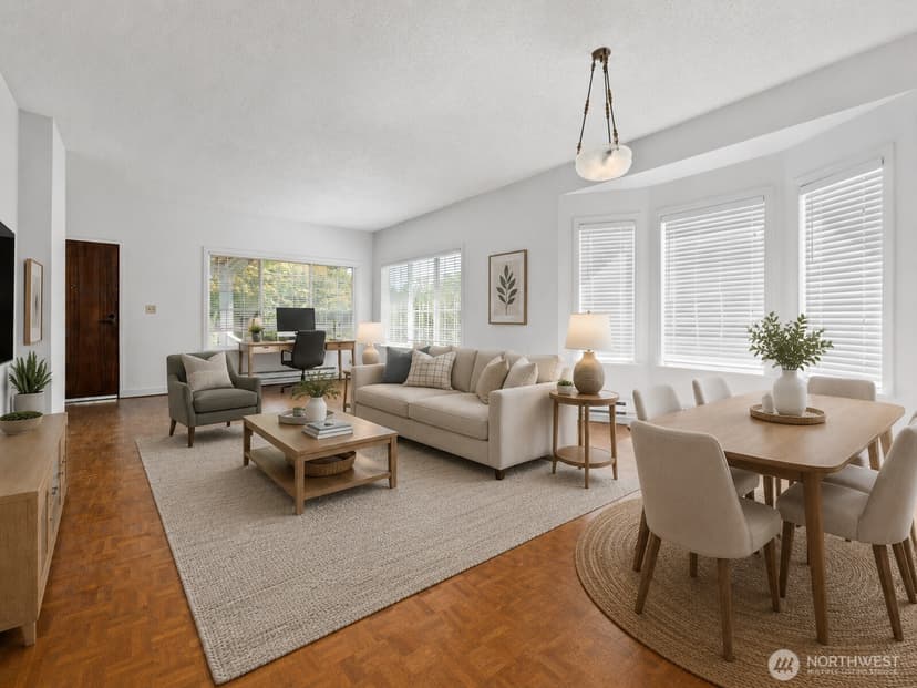 Property photo for 4017 Corliss Avenue N, Seattle photo 10