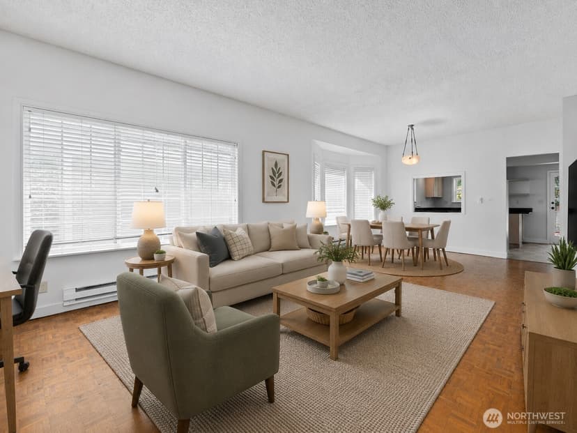 Property photo for 4017 Corliss Avenue N, Seattle photo 12