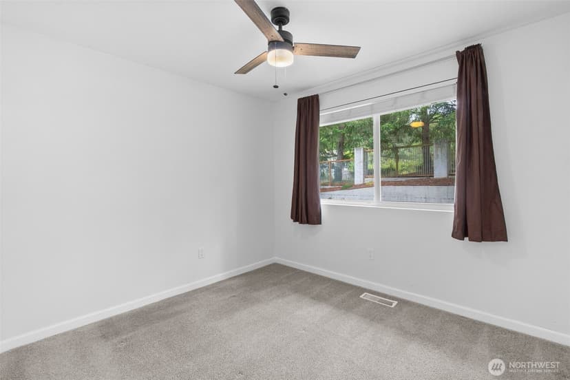 Property photo for 4003 85th Avenue NW, Gig Harbor photo 19