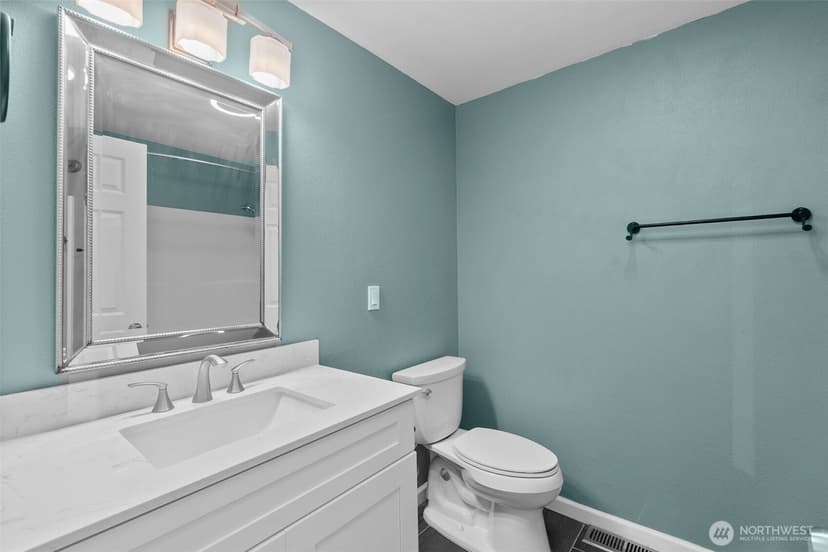 Property photo for 4003 85th Avenue NW, Gig Harbor photo 18