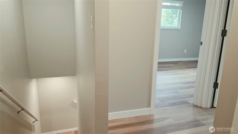 Property photo for 903 31st Street NE, Auburn photo 14