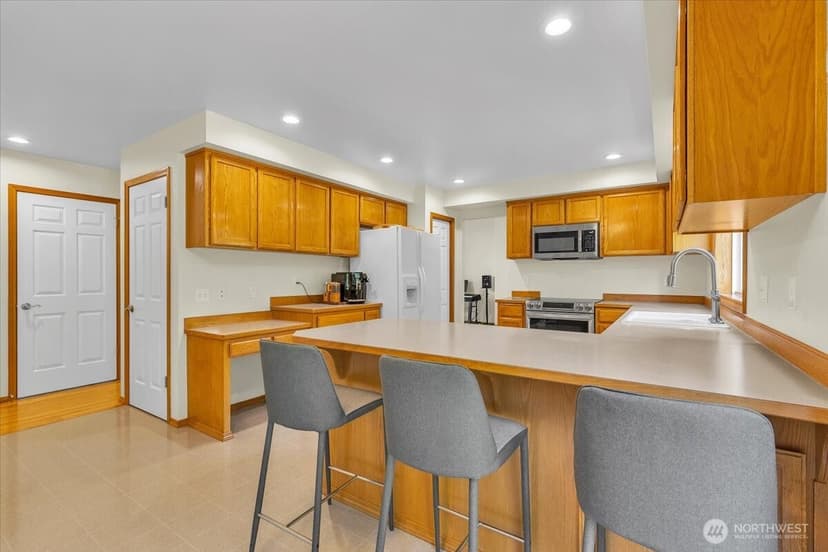 Property photo for 3124 201st Street SE, Bothell photo 13