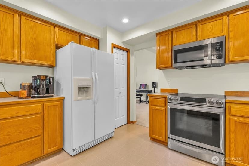 Property photo for 3124 201st Street SE, Bothell photo 8