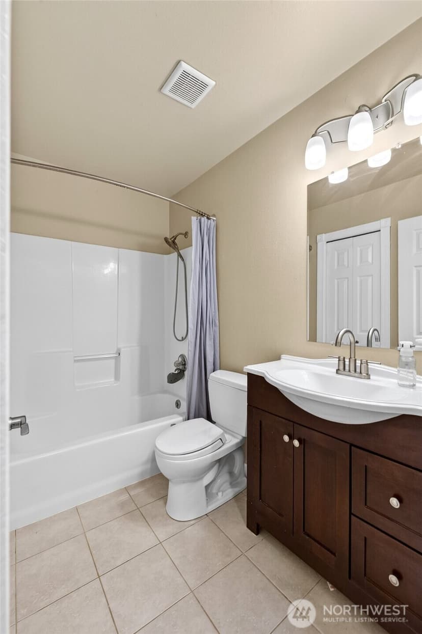 Property photo for 20610 116th Street Ct E, Bonney Lake photo 19