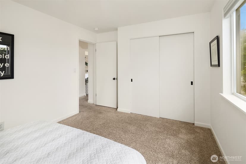 Property photo for 11510 27th Avenue SW, Burien photo 21