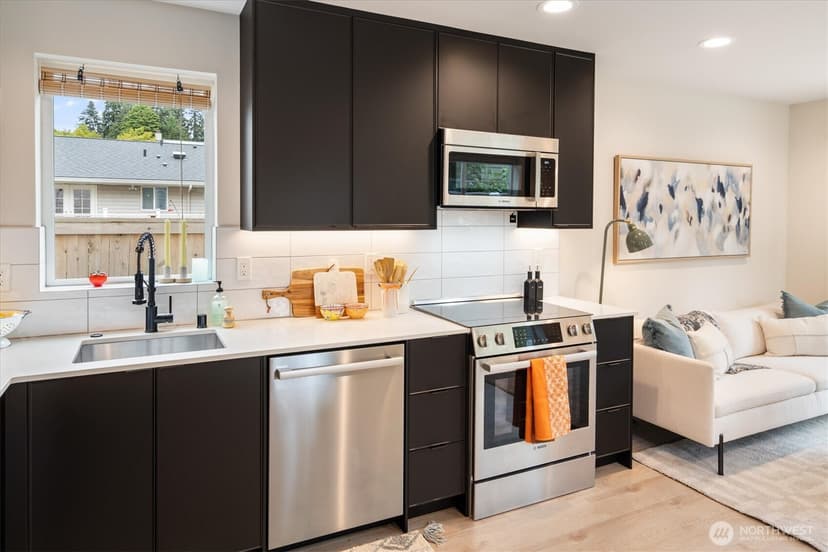 Property photo for 12060 8th Avenue NW #B, Seattle photo 11