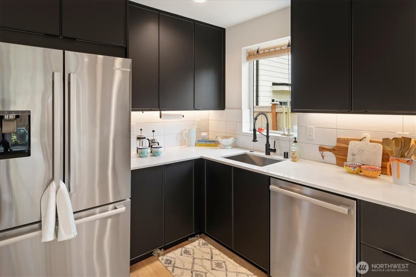 Property photo for 12060 8th Avenue NW #B, Seattle photo 12