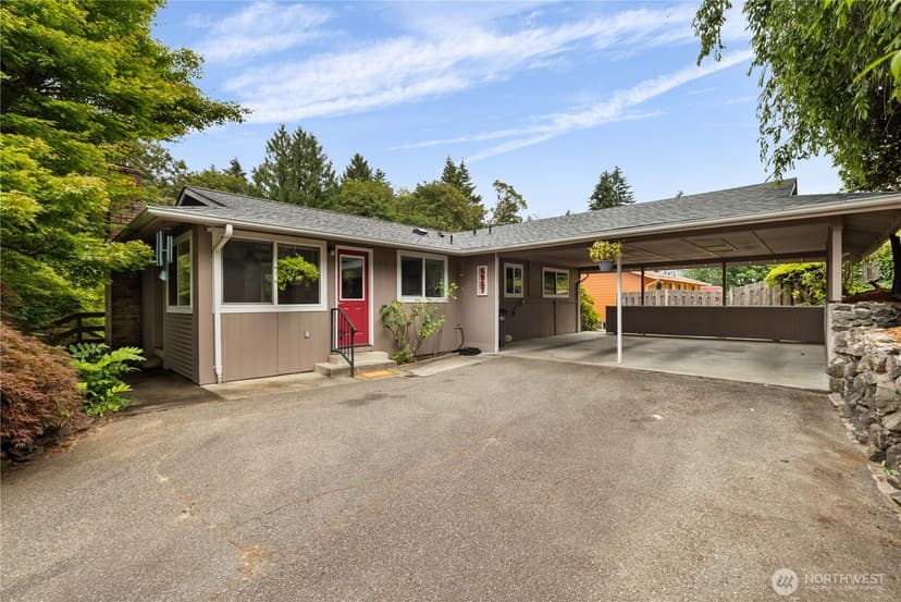 Property photo for 1917 Higgins Road SE, Port Orchard photo 3