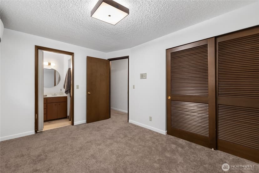 Property photo for 1917 Higgins Road SE, Port Orchard photo 16