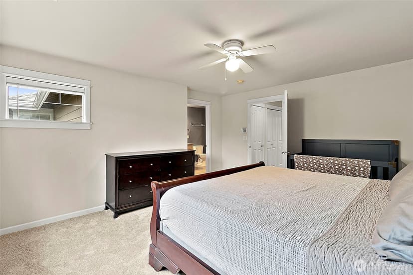 Property photo for 10700 SE 260th Street #M102, Kent photo 25