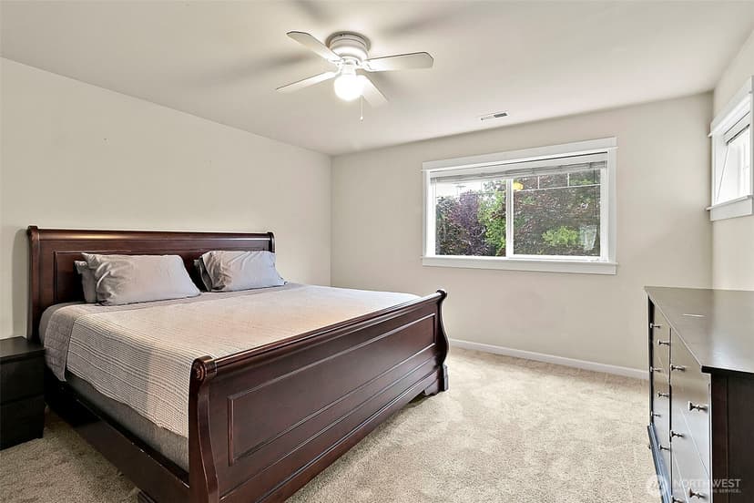 Property photo for 10700 SE 260th Street #M102, Kent photo 23