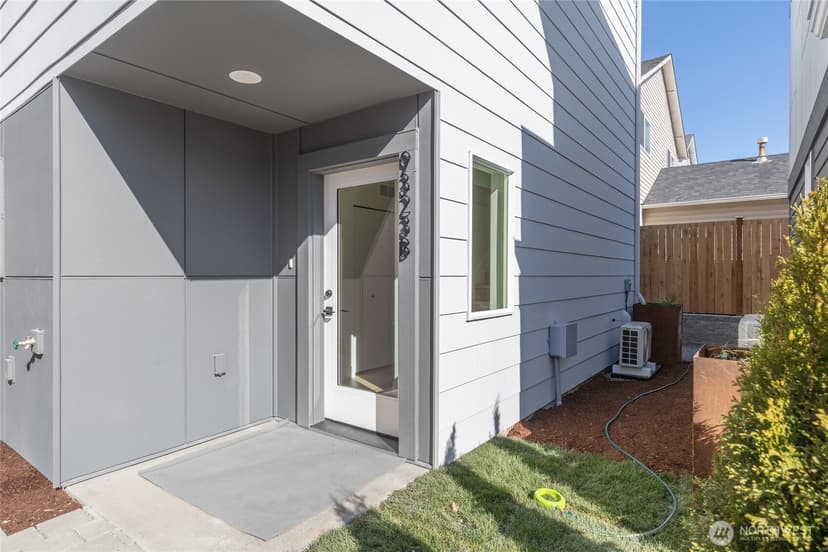 Property photo for 9323 Marcus Avenue S #B, Seattle