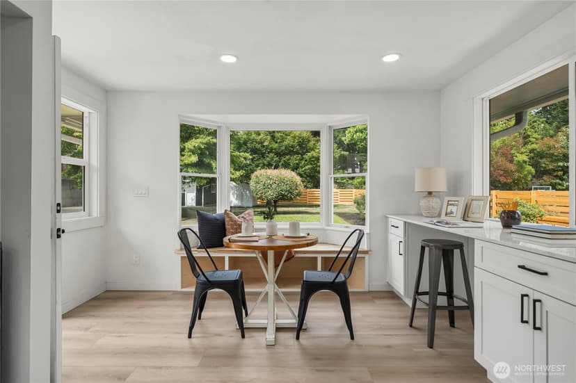 Property photo for 3775 Olympic Boulevard W, University Place photo 13