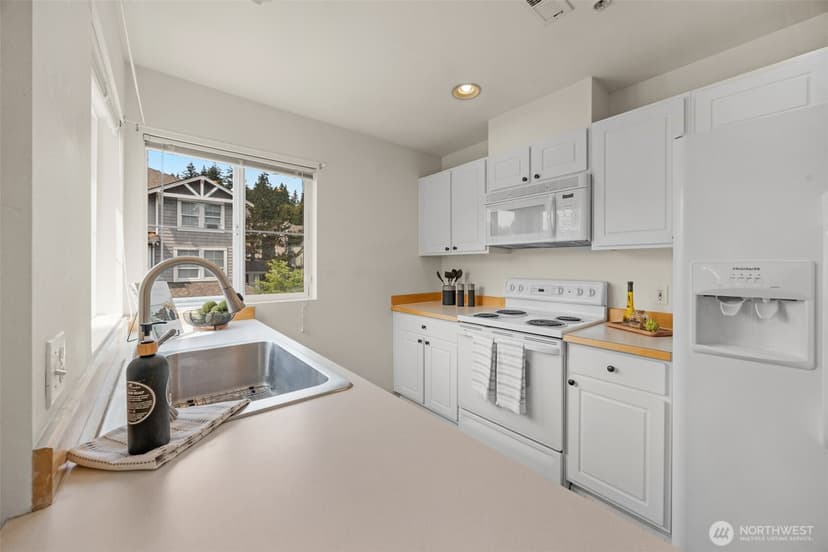 Property photo for 5248 238th Lane SE #8-3, Issaquah photo 19