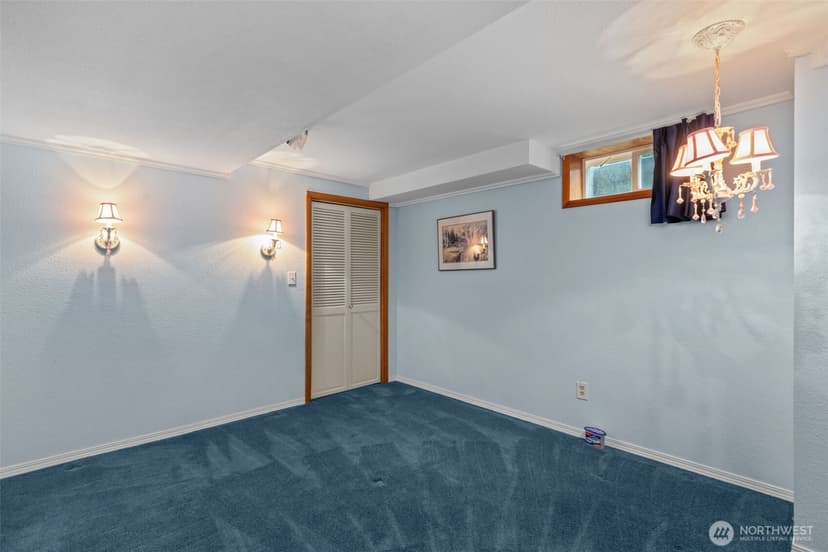 Property photo for 6353 School Street SW, Lakewood photo 21
