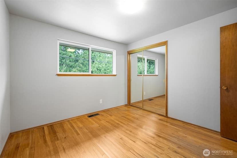 Property photo for 2115 N 178th Street, Shoreline photo 13