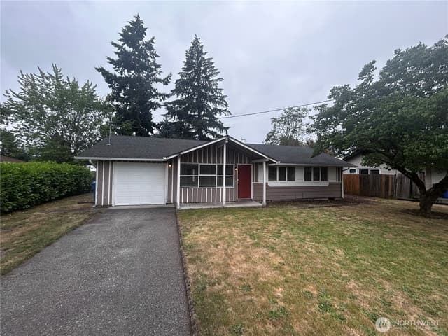 Property photo for 8606 Haviland Avenue SW, Lakewood photo 2