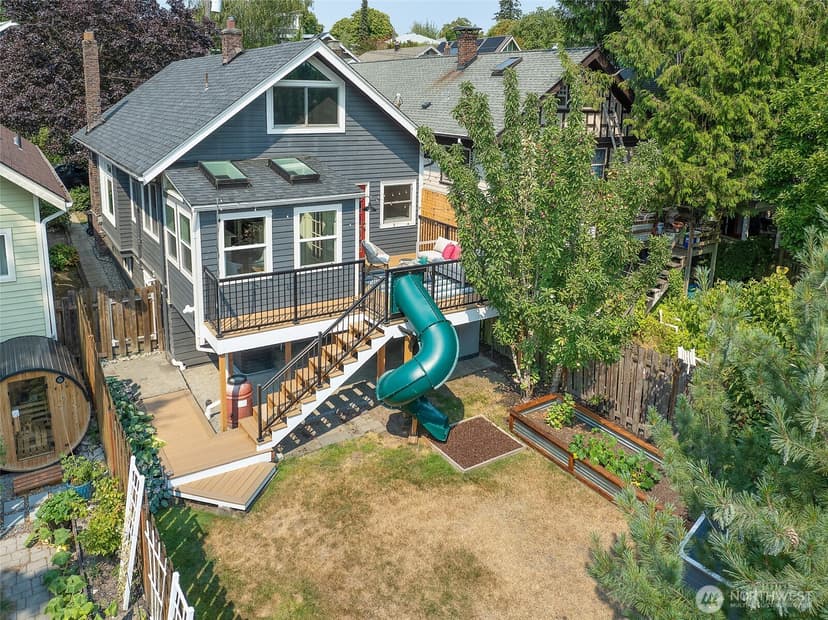 Property photo for 6534 19th Avenue NE, Seattle photo 32