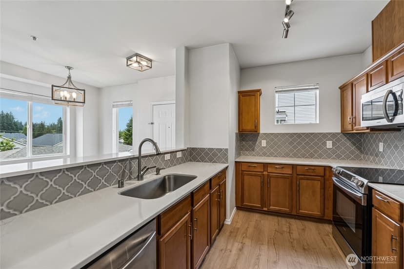 Property photo for 14915 38th Drive SE #EE2029, Bothell photo 4