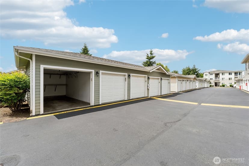Property photo for 14915 38th Drive SE #EE2029, Bothell photo 28