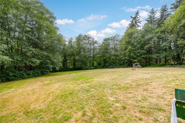 Property photo for 7846 Bailey Road, Clinton photo 5