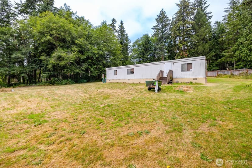 Property photo for 7846 Bailey Road, Clinton photo 11