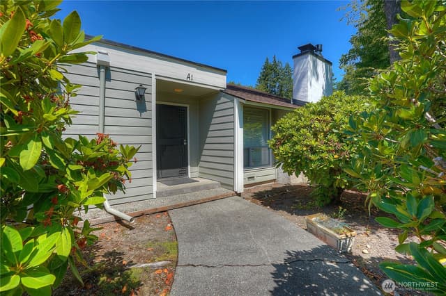Property photo for 7425 Ruby Drive SW #A1, Lakewood photo 2