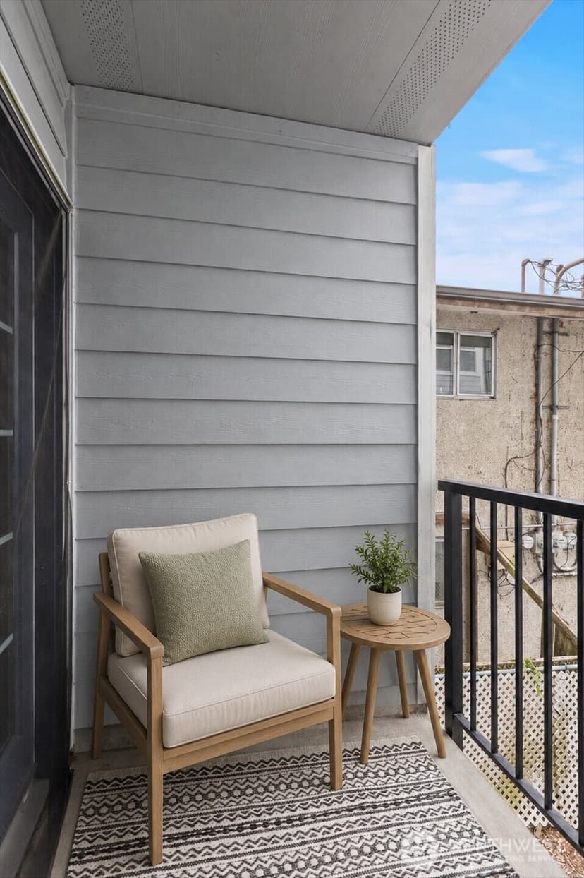 Property photo for 6547 42nd Avenue SW #205, Seattle photo 22