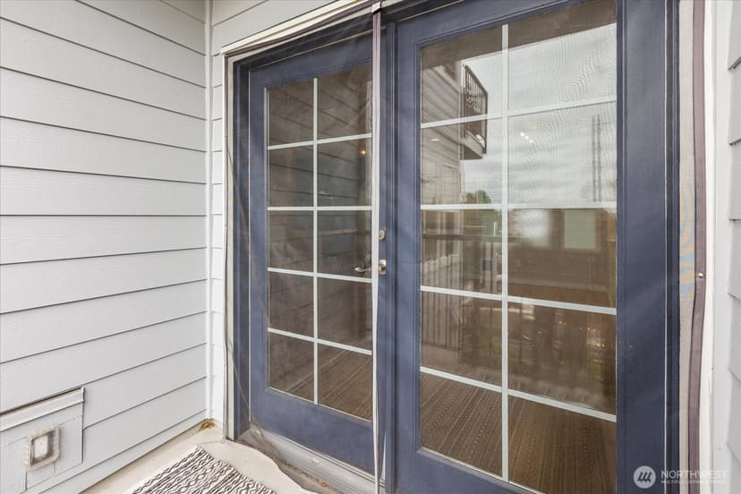 Property photo for 6547 42nd Avenue SW #205, Seattle photo 21