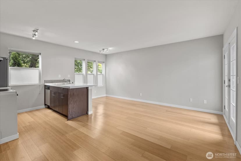 Property photo for 6547 42nd Avenue SW #205, Seattle photo 2