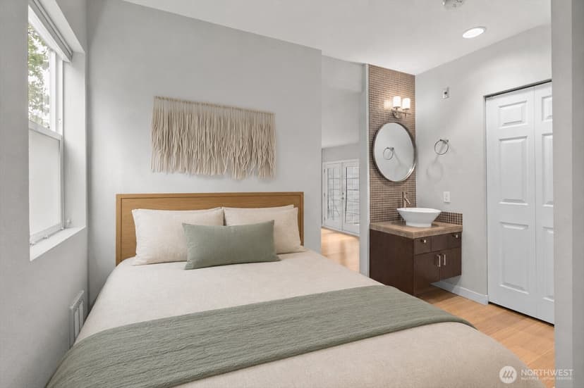 Property photo for 6547 42nd Avenue SW #205, Seattle photo 20