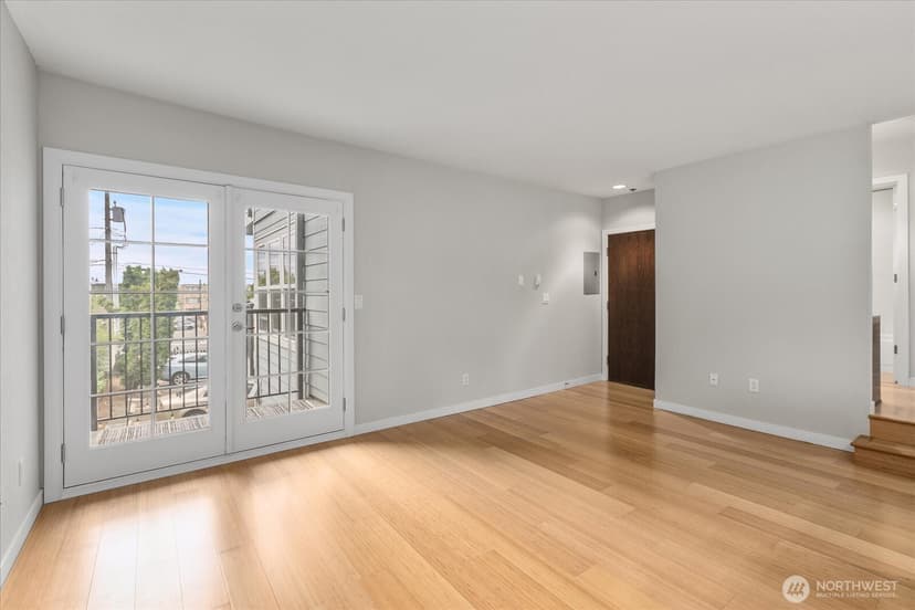 Property photo for 6547 42nd Avenue SW #205, Seattle photo 9