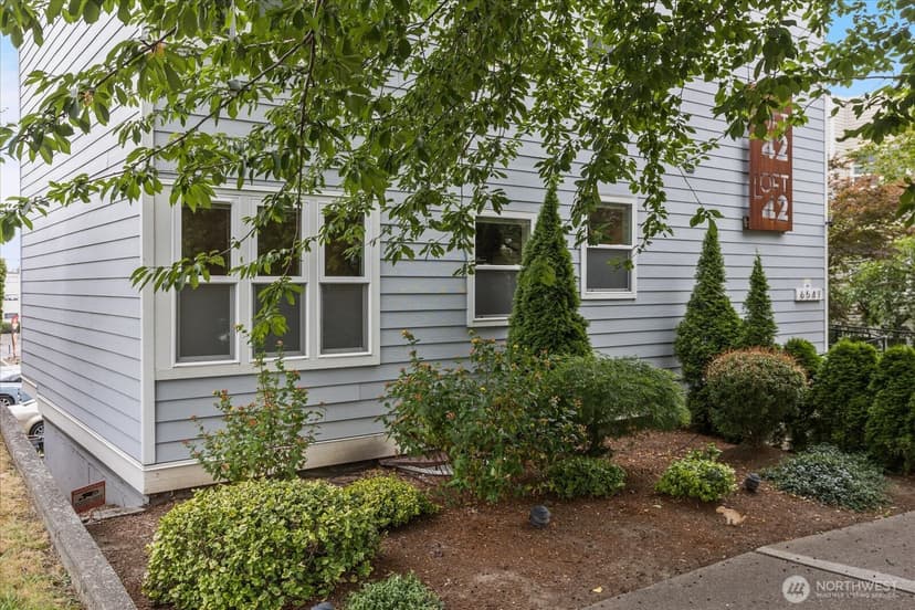 Property photo for 6547 42nd Avenue SW #205, Seattle photo 25