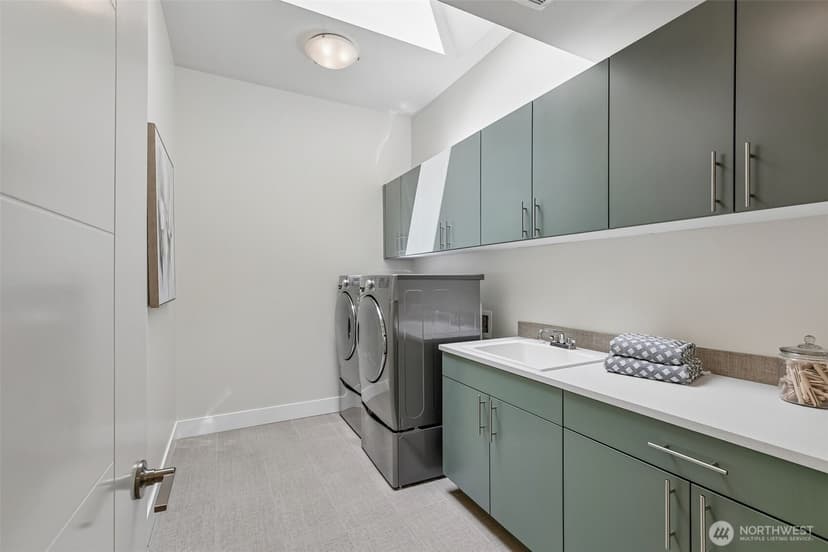 Property photo for 13110 NE 97th Street, Kirkland photo 29