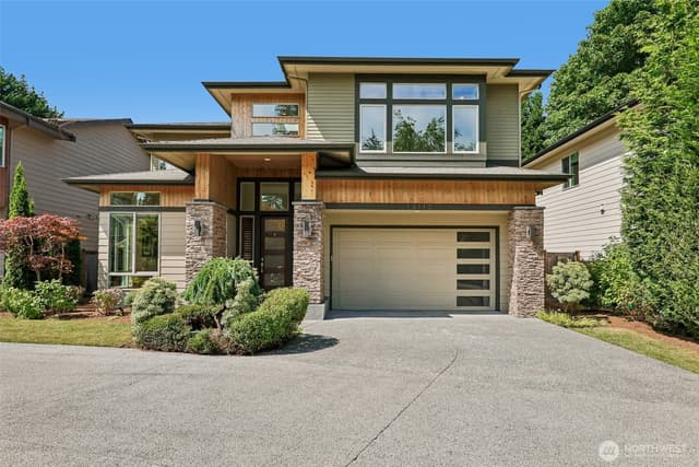 Property photo for 13110 NE 97th Street, Kirkland photo 2
