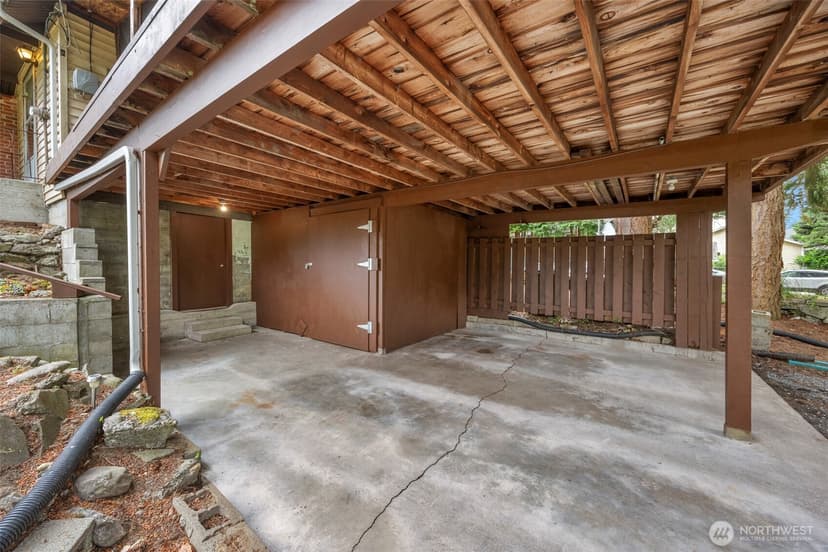Property photo for 4315 Thomson Avenue, Everett photo 24