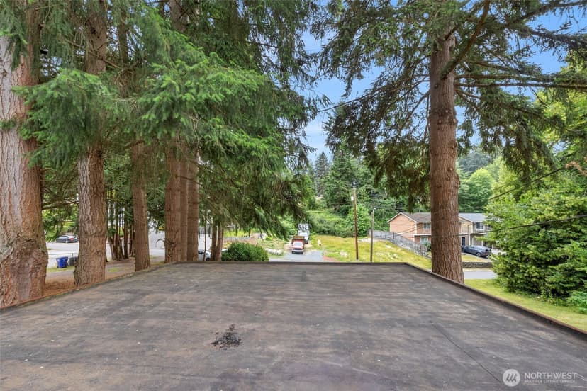 Property photo for 4315 Thomson Avenue, Everett photo 22