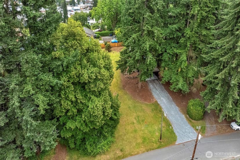 Property photo for 4315 Thomson Avenue, Everett photo 34
