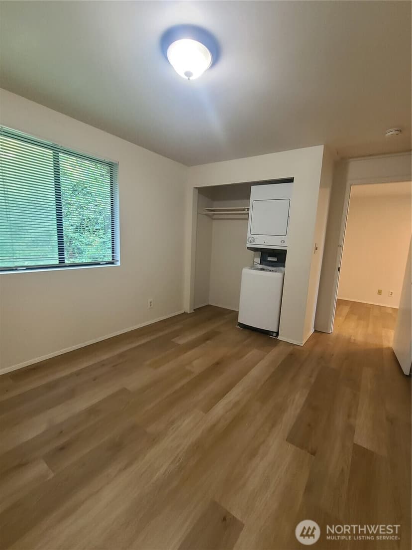 Property photo for 1518 NE 86th Street, Seattle photo 7